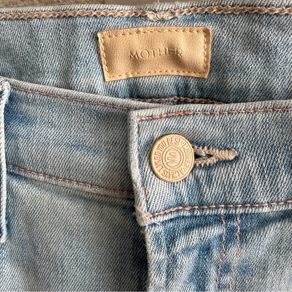 Mother High Waisted Rider Ankle Fray in Island Afterhours Raw Hem Light Wash - Picture 12 of 16
